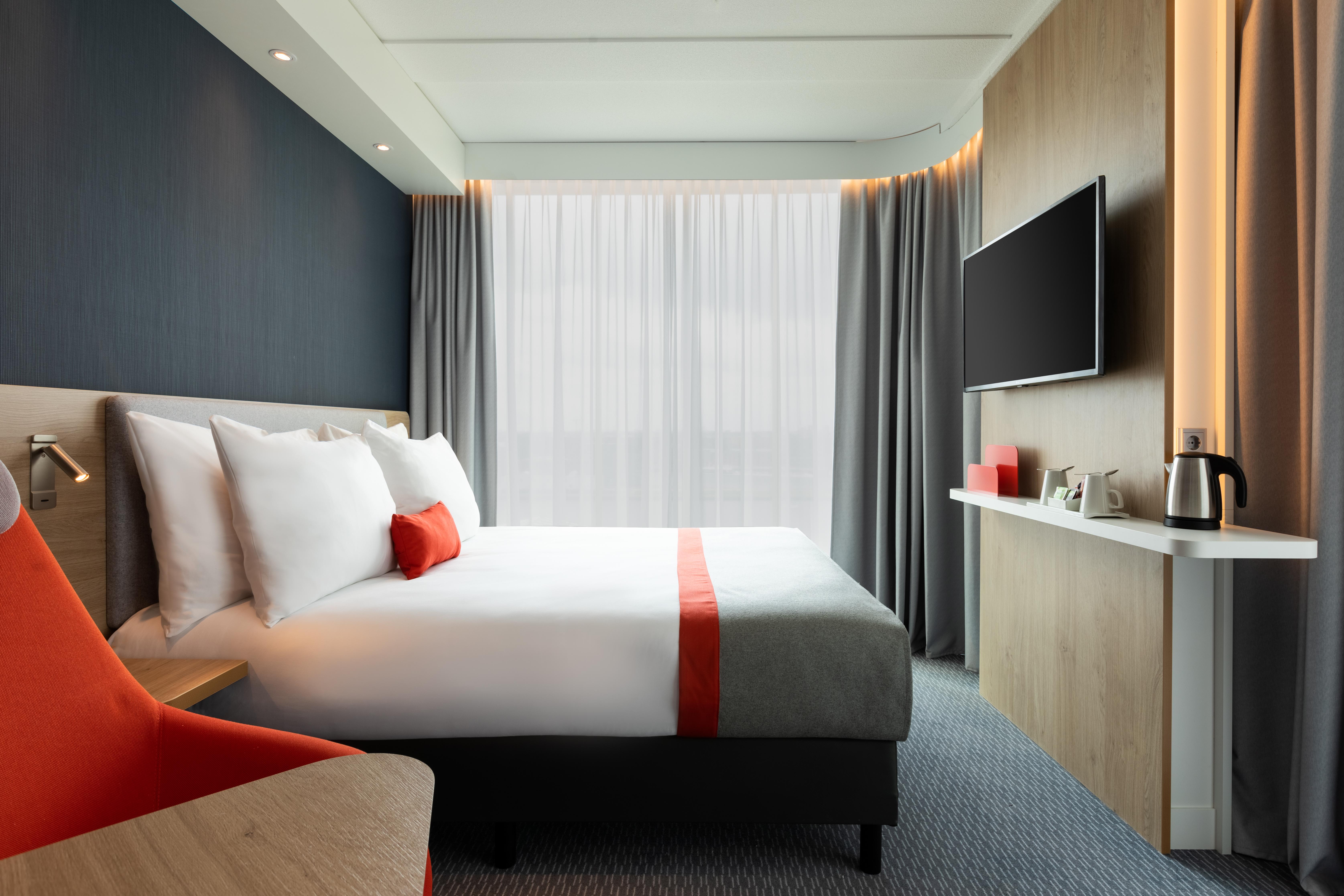 Holiday Inn Express - Almere By Ihg Exterior photo